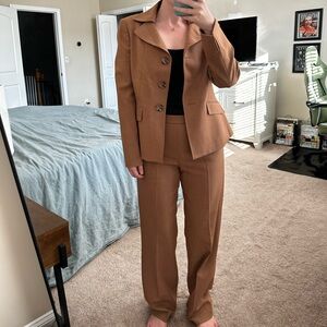 Le Suit Brown Women's Pant Suit